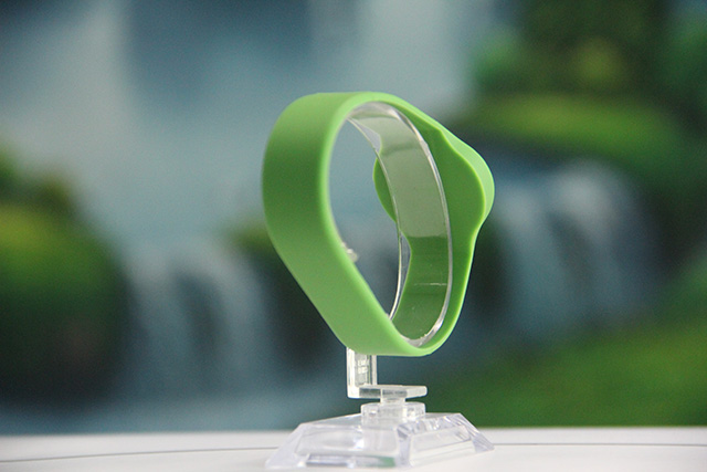 ic硅胶腕带保鲜盖清静环保，，，，拒绝铺张使用保鲜膜