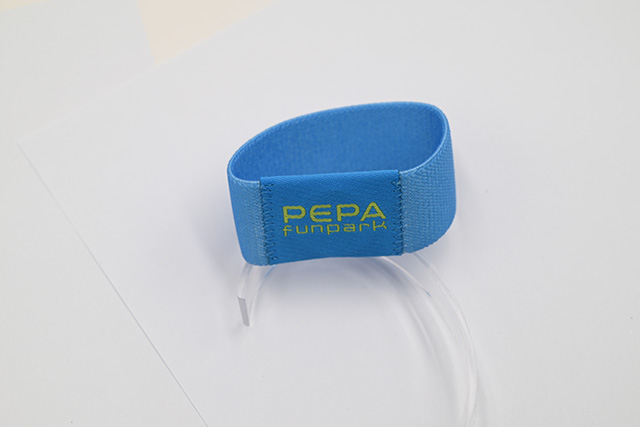 数字余额和充电卡什么关系，，，，，，应该怎样选择？？？？？