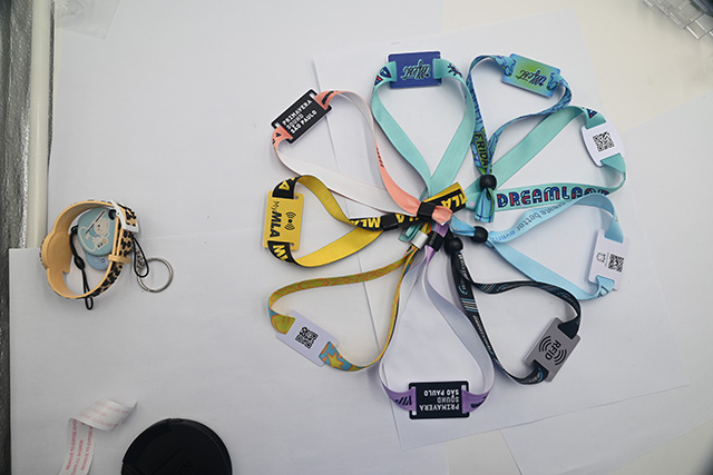 复合卡，，，功效最齐全的智能感应卡